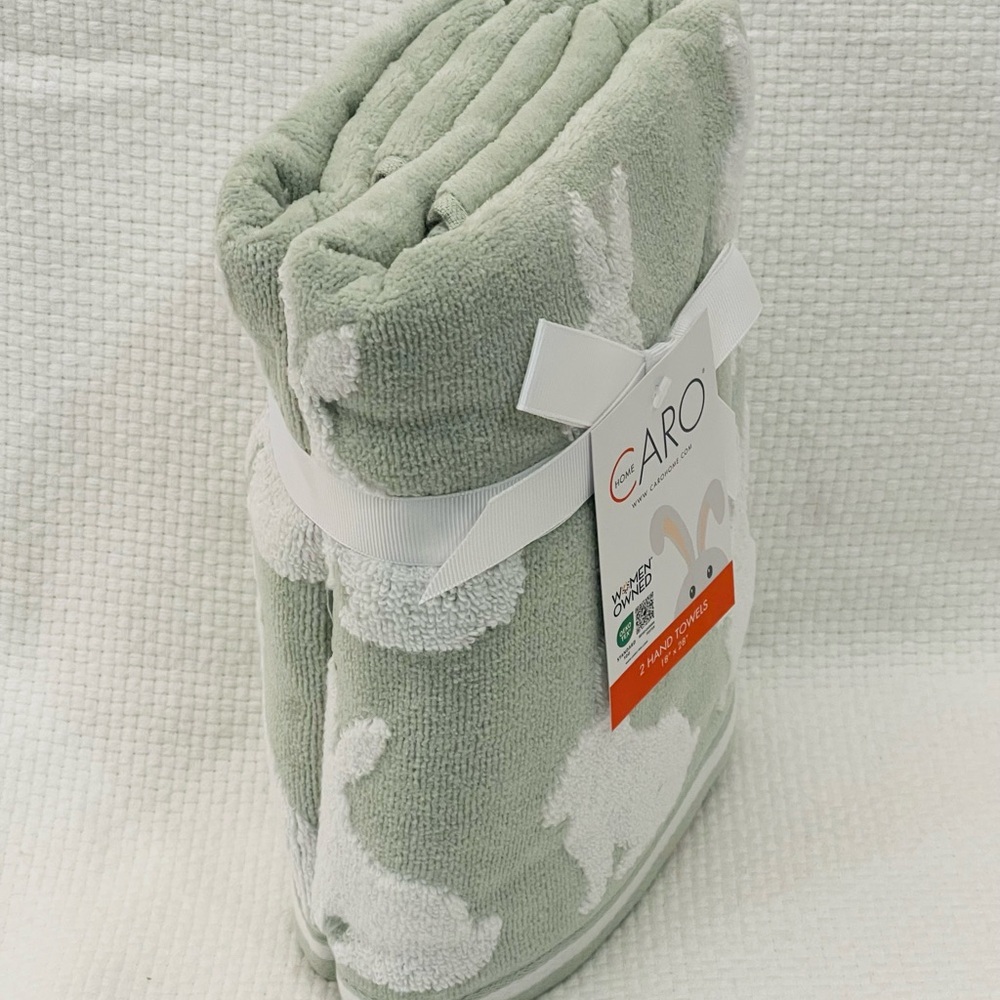 Easter Caro Home Sage Green Bunny Hand Towels - Set of 2 - Picture 4 of 5